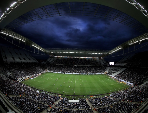 01. jun. 2014 - Itaquerão é visto em imagem panorâmica durante Corinthians e Botafogo - Friedemann Vogel/Getty Images