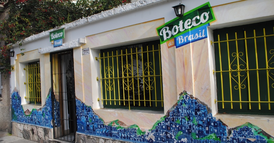 Boteco do Brasil, em Buenos Aires, tem Brasil no nome, do cardápio, na música e na decoração
