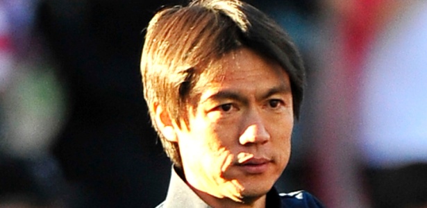 Hong Myung-Bo está com 45 anos e iniciou carreira de treinador em 2009 com a seleção sub-20 do país