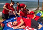 Croácia cancela treino por causa do calor e aproveita para ir à praia - Reprodução/Twitter/@SubasicDanijel
