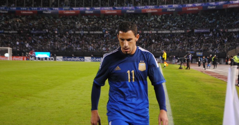 Maxi Rodríguez marcou o terceiro gol da Argentina contra a seleção de Trinidad e Tobago