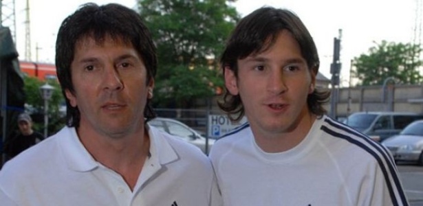 Jorge e Lionel Messi teriam simulado contratos em paraísos fiscais para driblar fisco - Reprodução
