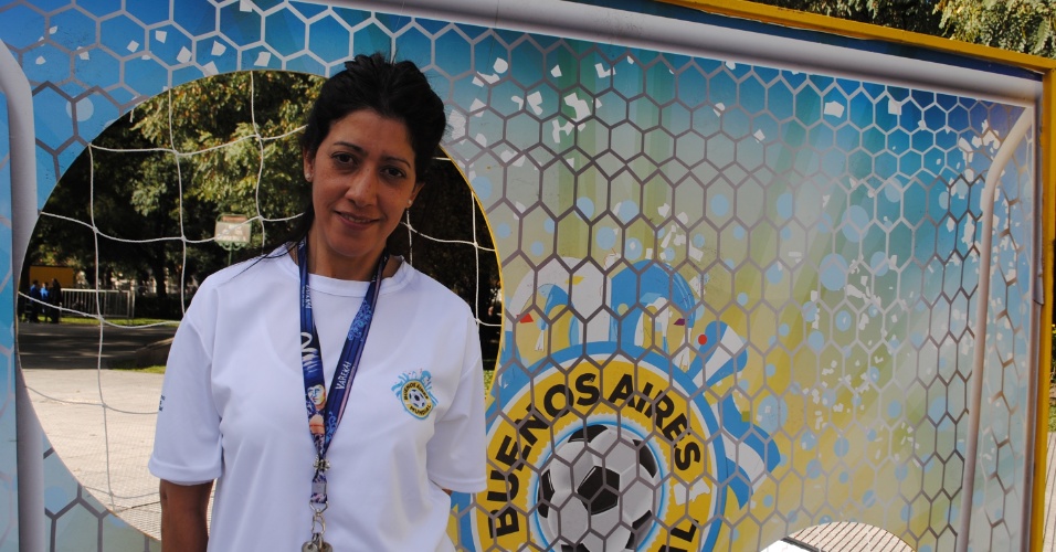 A promotora do evento em Buenos Aires, Salazar Laura, disse que os Argentinos estão fazendo loucuras para chegar à Copa do Brasil
