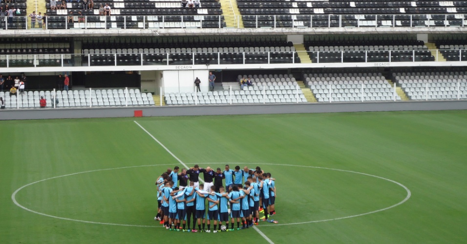 Seleção da Costa Rica realizou o primeiro treino em território brasileiro nesta terça-feira, na Vila Belmiro