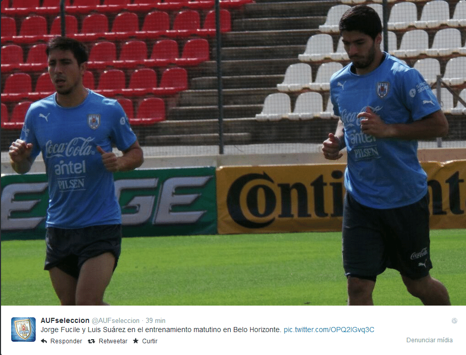 Jorge Fucile e Luis Suárez treinam em Belo Horizonte com a delegação de Uruguai