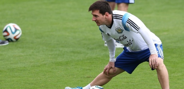 Lionel Messi escolheria os técnicos convidados para treinar a seleção argentina - EFE/Ballesteros