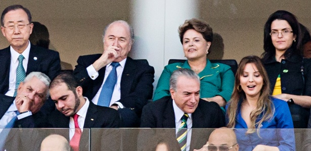 Aldo Rebelo criticou os torcedores que xingaram a presidente Dilma Rousseff na abertura da Copa
