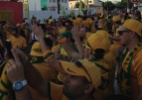 Australianos dão ingresso até a vendedor de água de coco na Arena Pantanal - Guilherme Costa/UOL