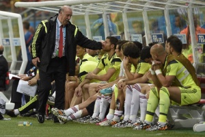 Espanha x Holanda - 13/06/2014 - Esporte - Fotografia - Folha de S.Paulo