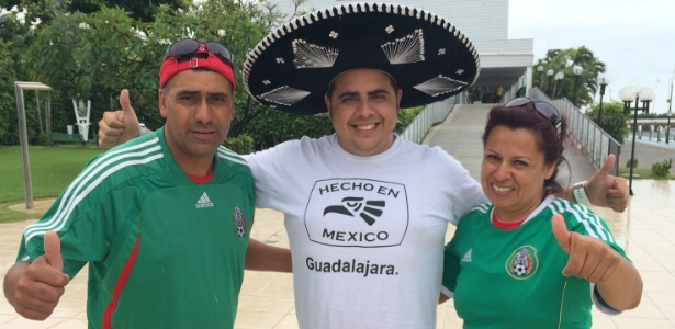 Torcedores mexicanos marcam presença no hotel que receberá a seleção brasileira em Fortaleza
