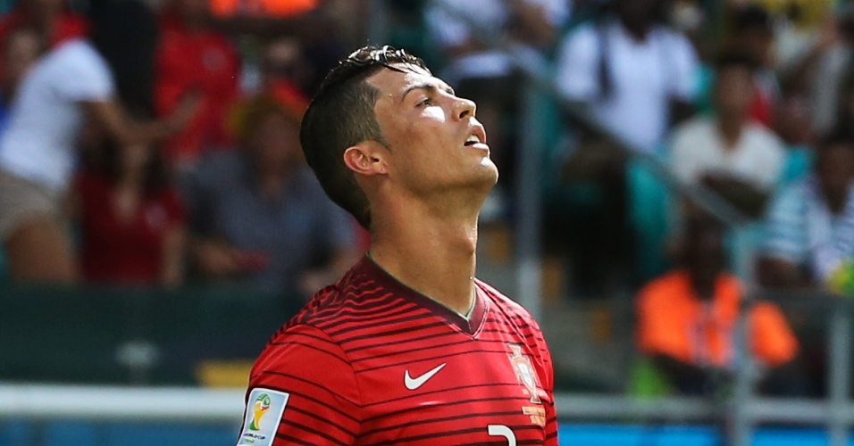 Cristiano Ronaldo, de Portugal, durante o jogo contra a Alemanha no Fonte Nova, em Salvador