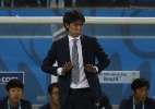 Técnico sul-coreano se diz satisfeito com empate, mas questiona gol russo - AFP PHOTO / ADRIAN DENNI
