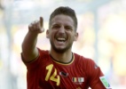 Pai de meia belga perde aposta e o bigode após filho marcar gol em Copa - AFP PHOTO / MARTIN BUREAU