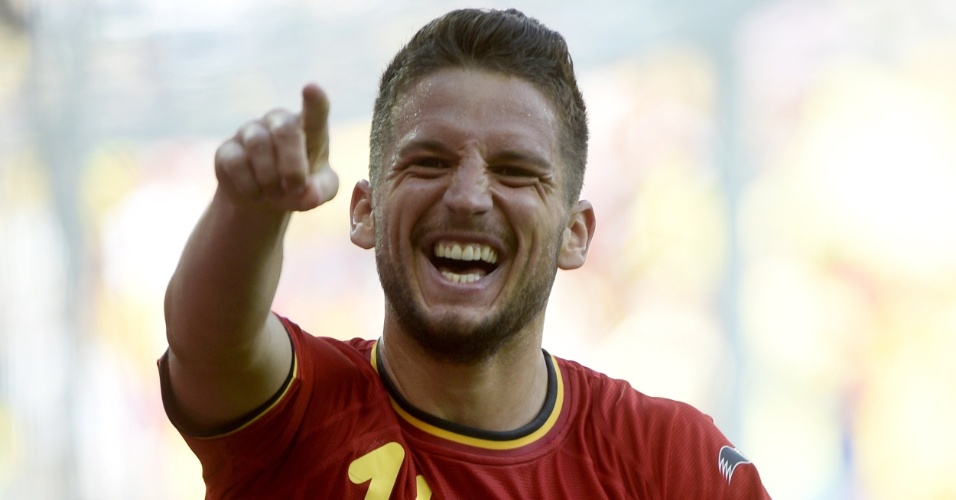 Belga Mertens comemora gol da virada da Bélgica em cima da Argélia, no Mineirão 