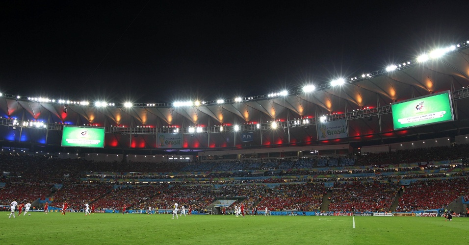 O estádio do Maracanã foi palco da vitória chilena sobre a Espanha por 2 a 0, resultado que eliminou os atuais campeões mundiais da Copa