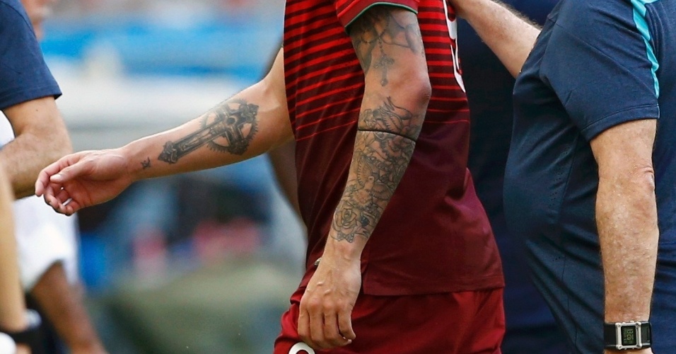 Português Hugo Almeida é outro na lista dos tatuados desta Copa