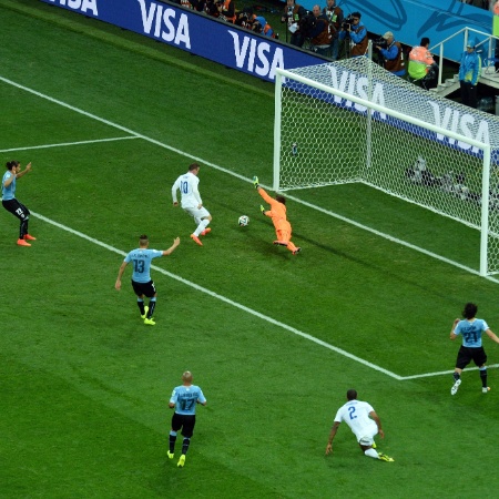 Em 2014, Rooney marcou para a Inglaterra contra o Uruguai - Matthias Hangst/Getty Images