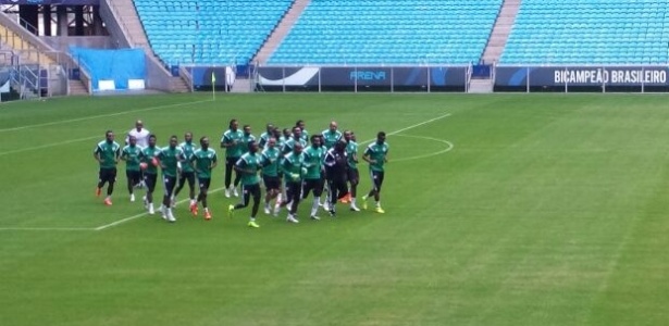 Esquecidos, nigerianos treinam na Arena do Grêmio e terão pouco apoio na partida desta quarta-feira