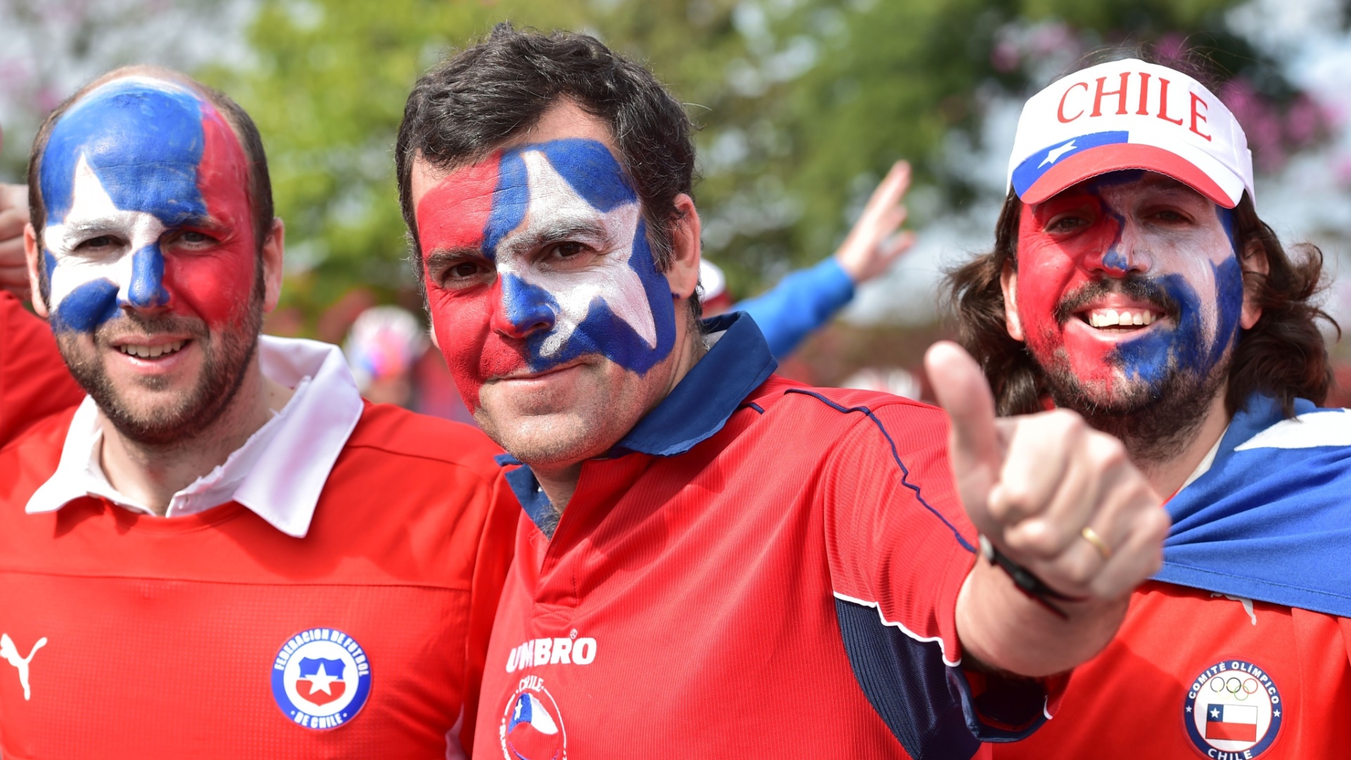 Chilenos chegam ao Itaquerão para a partida contra a Holanda