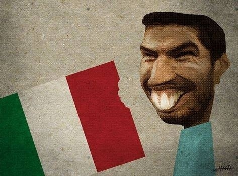 Nem a bandeira italiana escapou do atacante do Uruguai