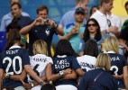 Jogadores da seleção francesa contam com apoio de suas mulheres no Maracanã - AFP PHOTO / ODD ANDERSEN