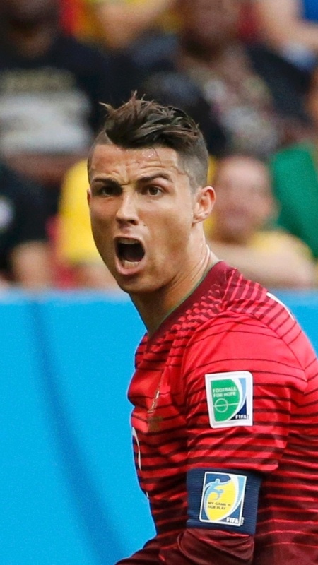 Cristiano Ronaldo é o melhor jogador da temporada 2012/2013 – Vírgula