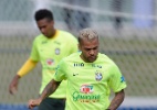 Daniel Alves diz que o machucou ver torcida pior que jogadores no 7 a 1 - MÁRIO FARACHE/ MOWA PRESS