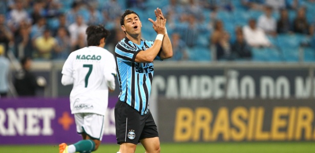 Giuliano não participará da partida contra o Cruzeiro na quinta-feira - LUCAS UEBEL/GREMIO FBPA