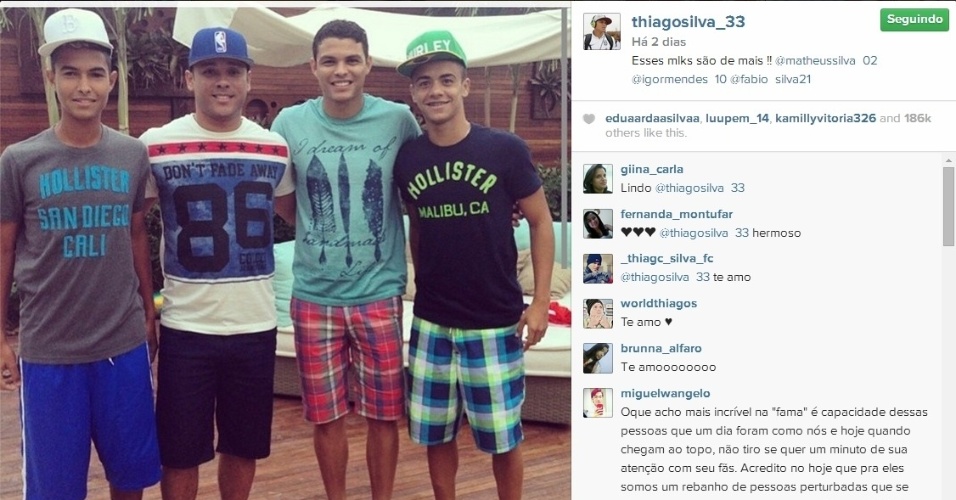 Thiago Silva aproveita férias com os amigos