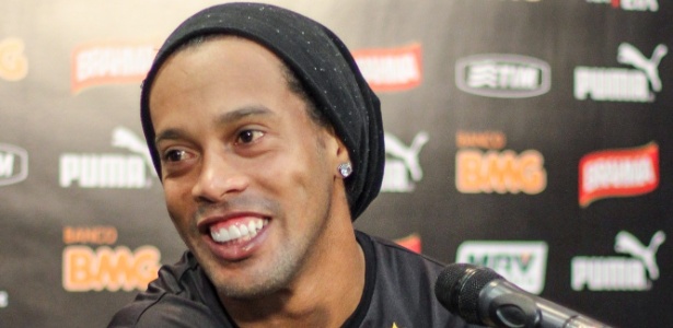 Sem clube desde julho, Ronaldinho Gaúcho é elogiado por jornal - Bruno Cantini/site oficial do Atlético-MG