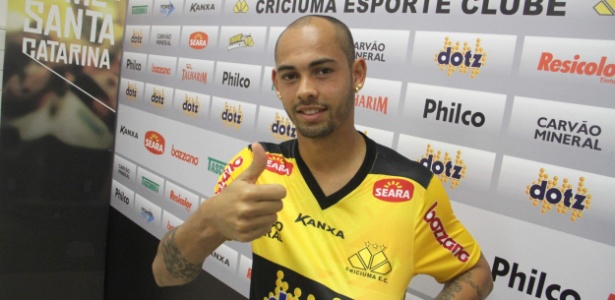 O atacante Danilo Alves chegou para reforçar o ataque do Criciúma no restante do Brasileiro - Fernando Ribeiro/Site oficial do Criciúma