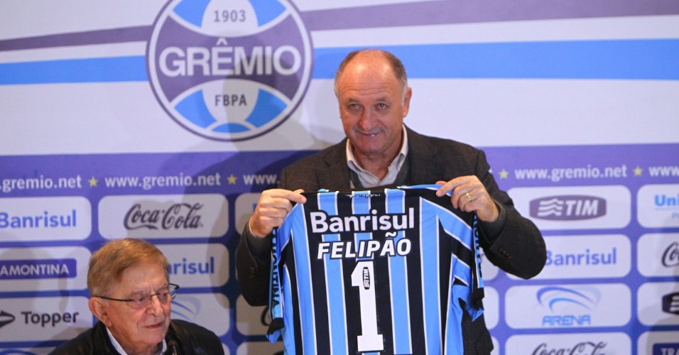 30.07.2014 - Felipão é apresentado como novo técnico do Grêmio