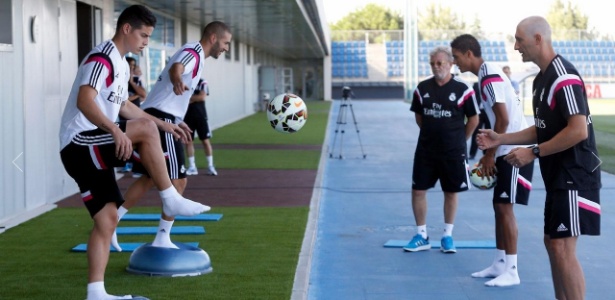 Colombiano James Rodríguez realizou primeiro treinamento no Real Madrid - Divulgação/Real Madrid.com