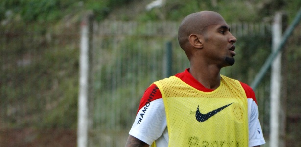 Wellington Silva é um dos que volta ao time após ficar fora contra o Ceará, na quarta - Jeremias Wernek/UOL