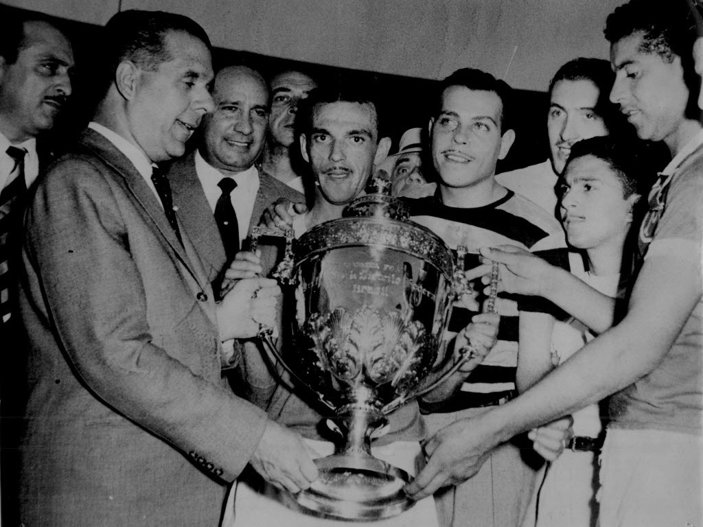 Buscando o bi? Afinal, Palmeiras é ou não campeão mundial em 1951? -  Esportes - R7 Futebol