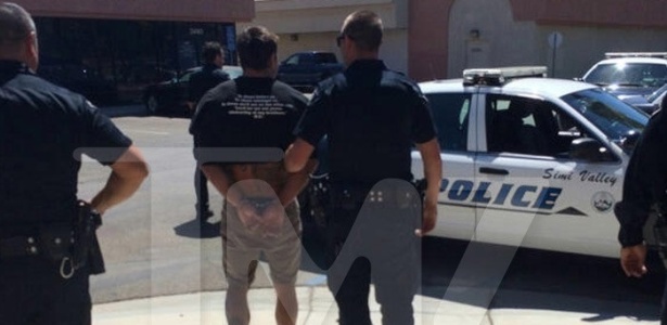 Lutador é preso em Los Angeles - Reprodução/TMZ