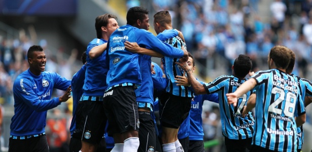 Grêmio garante pensar apenas na meta de disputar a próxima Libertadores - Lucas Uebel/Getty Images