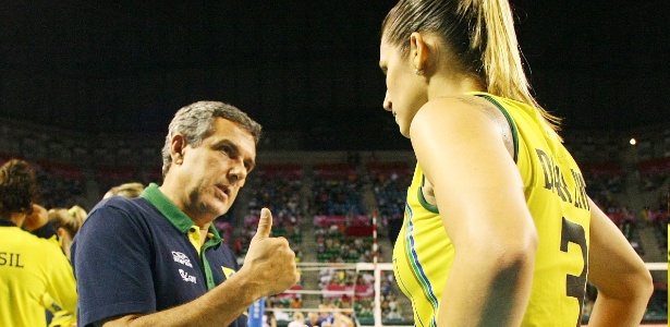 Vôlei feminino do Brasil terá duas levantadoras titulares em 2015, mas apenas Dani Lins está garantida - FIVB/Divulgação