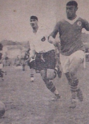 Romeu Pelliciari, atacante do Palestra, em ação contra o Corinthians em 1933 - Reprodução