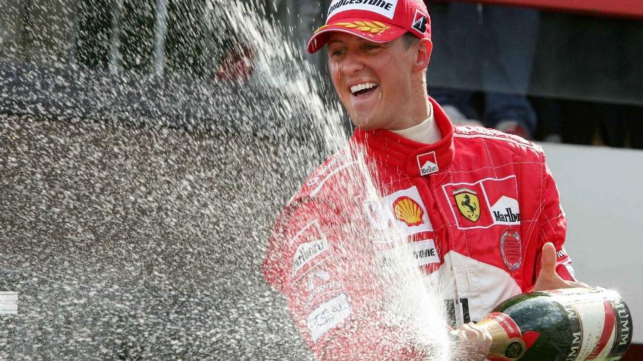 Schumacher celebra seu sétimo título mundial no pódio do GP da Bégica - Pascal Rossignol/Reuters