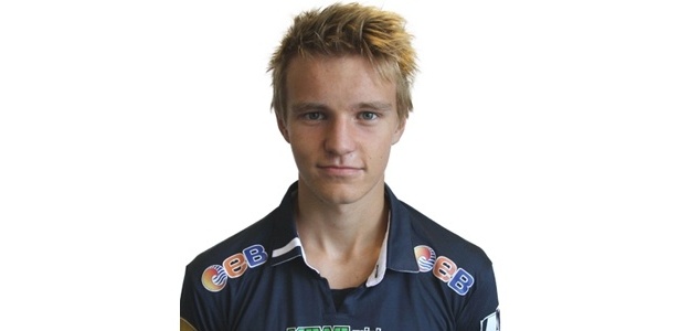 Martin Odegaard (foto), jogador do Stromgodset, estreou pela seleção principal da Noruega aos 15 anos - Stromgodset/Divulgação