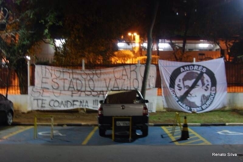 Torcedores querem ingressos mais baratos para os jogos na Arena Corinthians - Reprodução