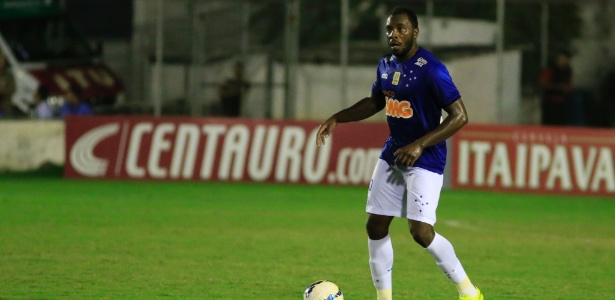 Manoel sofre lesão na coxa esquerda e está fora da estreia do Cruzeiro no Mineiro - Ailton Cruz/VIPCOMM