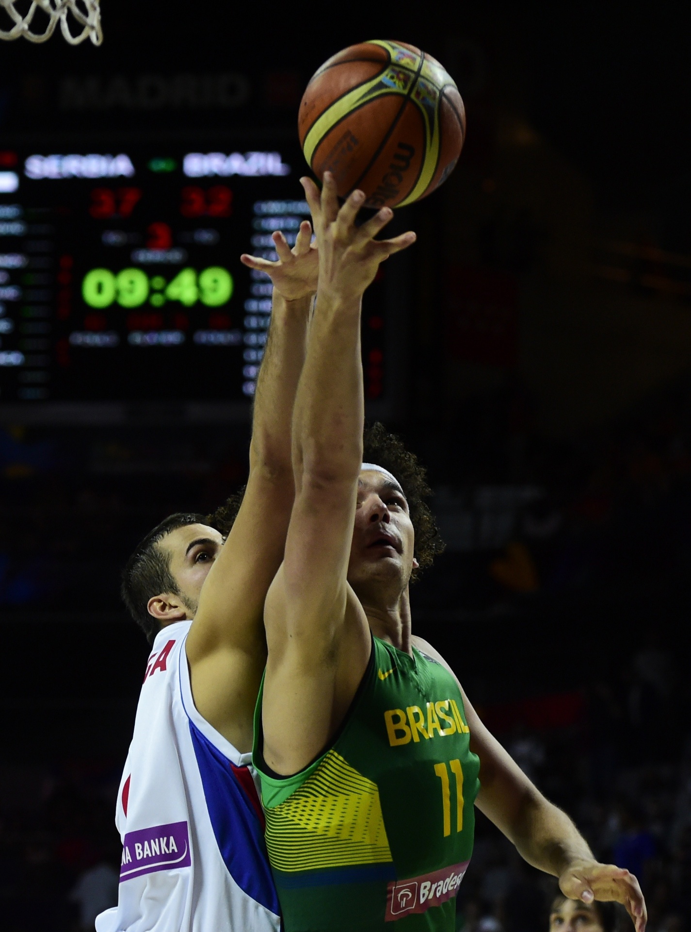 Fotos: Brasil x Sérvia pelo Mundial de Basquete - 10/09/2014 - UOL Esporte