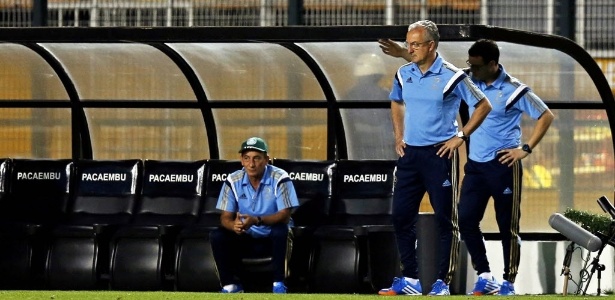 Ex-técnico do Fluminense, o técnico Dorival Junior ainda não perdeu no Palmeiras - Ernesto Rodrigues/Folhapress