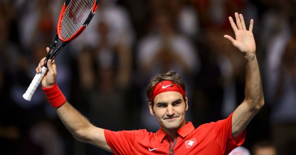 Federer colocou a Suíça em vantagem ao vencer Simone Bolelli