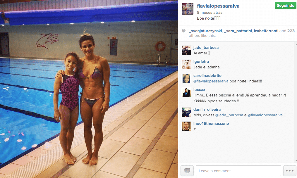 Jovem ginasta Flávia Saraiva, de 1,35 m e 15 anos, posa com companheira de treinos Jade Barbosa. Flávia é uma aposta para 2016 e faturou três medalhas nos Jogos da Juventude: duas pratas e um ouro - Reprodução/Instagram