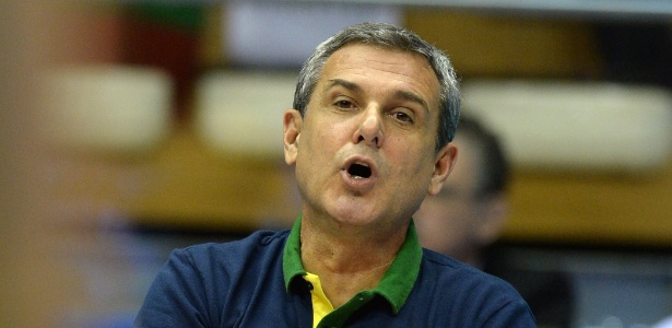 Zé Roberto admitiu estar tenso na reta final da competição - Divulgação/FIVB