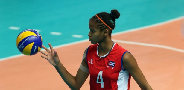 Brasil enfrenta Cuba e tenta evitar provocações de rival histórica -  06/11/2010 - UOL Esporte - Vôlei