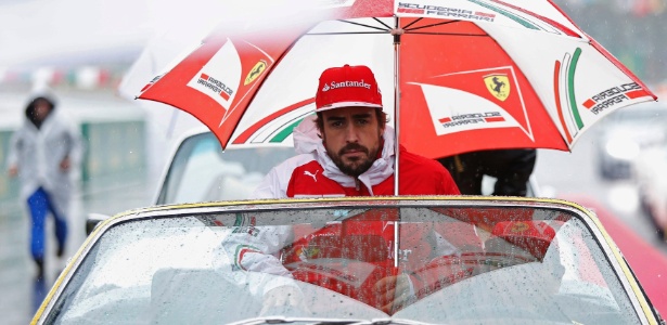 Espanhol deixará Ferrari após cinco temporada; destino deve ser a McLaren - REUTERS/Yuya Shino